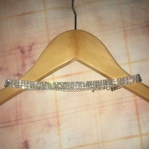 Crystal choker style necklace!